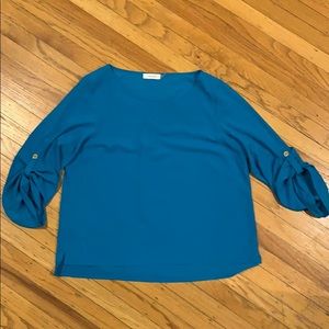 Beautiful teal blouse!